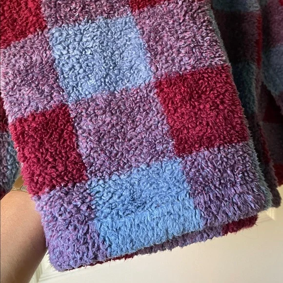 Eddie Bauer Burgundy and Blue Sherpa Pullover - Picture 3 of 3